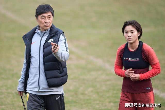 广东53分血洗广厦豪取10连胜 北京力克吉林